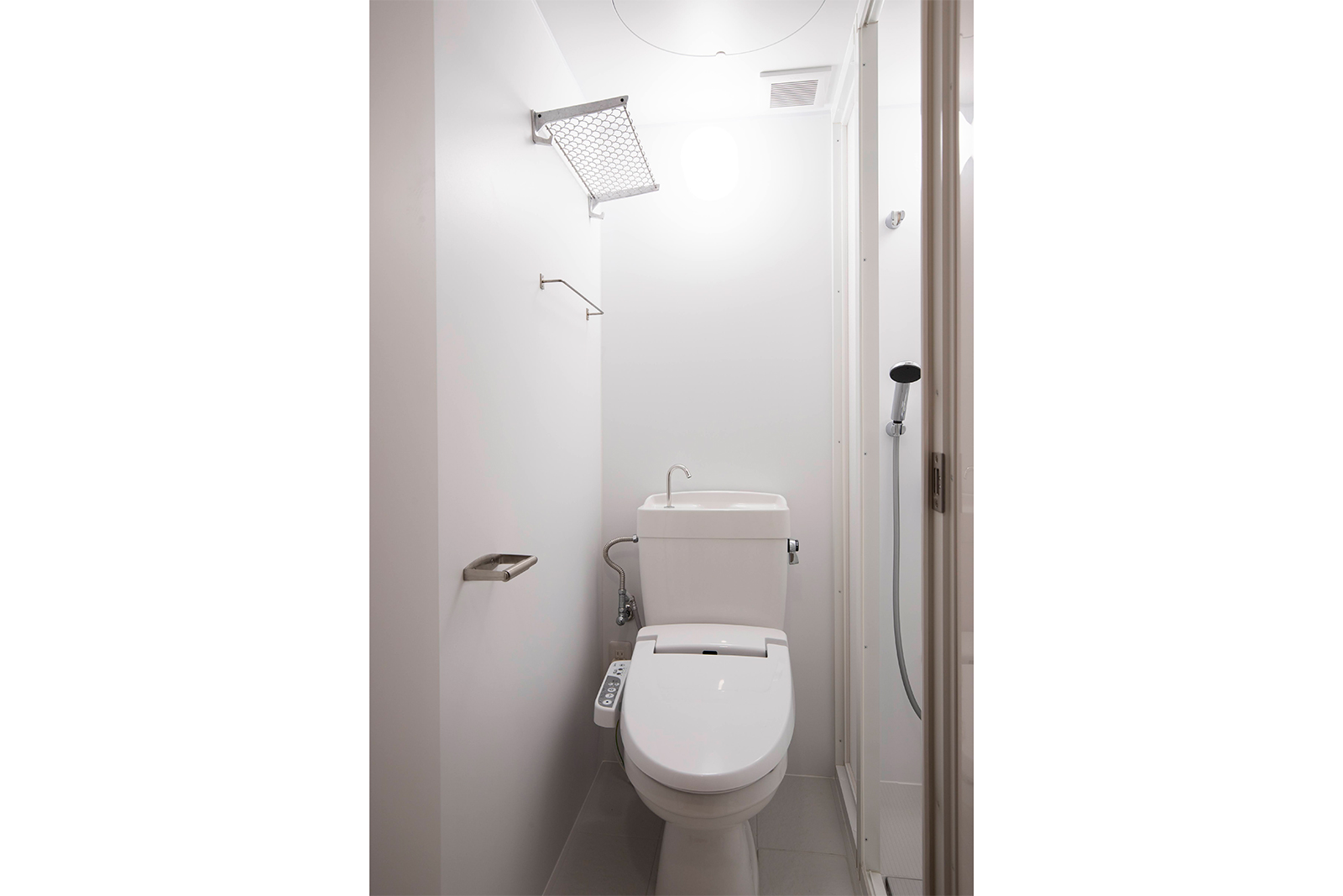 ワイヤーラック アルミ W495 SF-RK002-03-G141 上に置いたものが落ちづらい、絶妙な角度で反り返るアーム