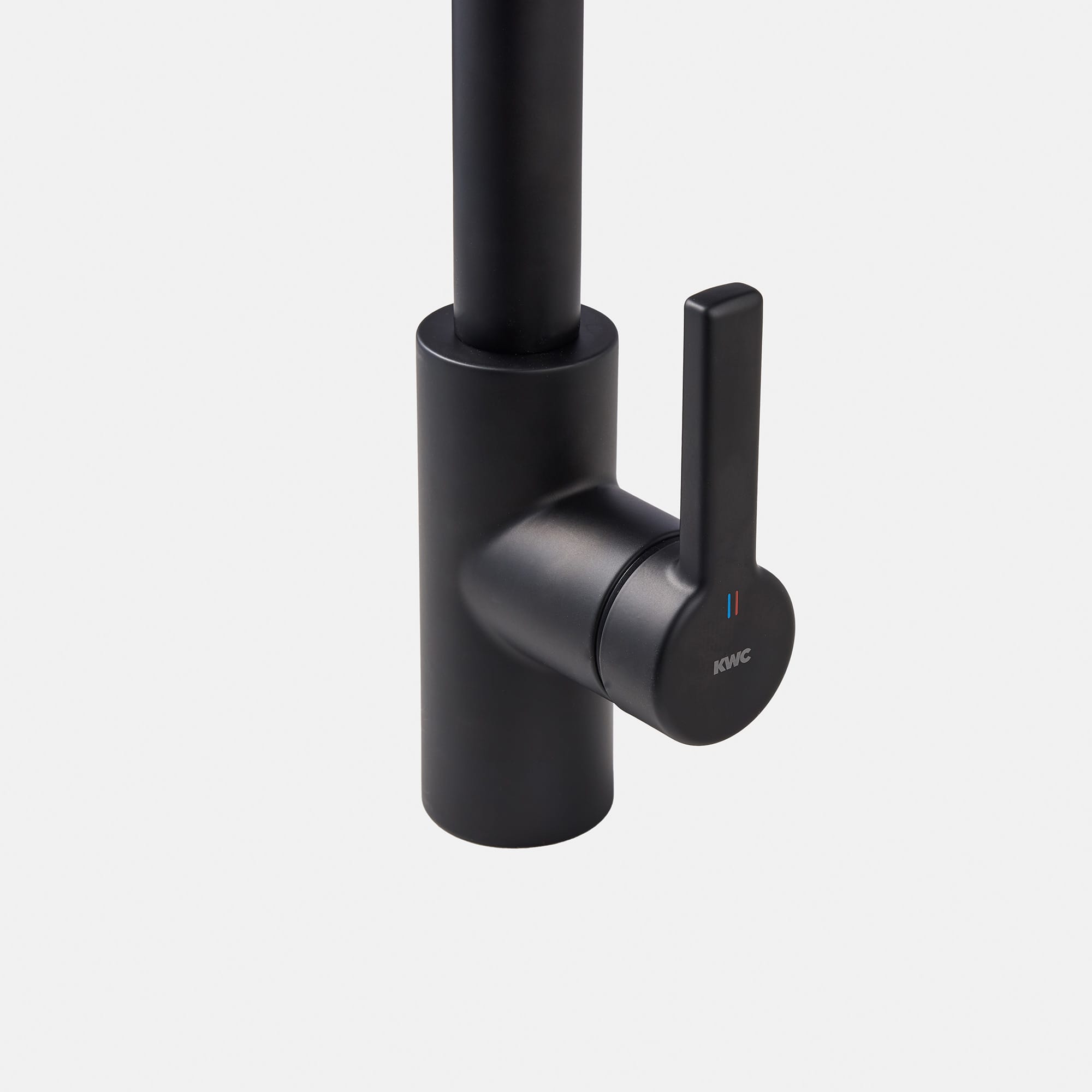 ベントネックホース水栓 ブラック KB-TP014-02-G141 レバーは安定感のある太さ