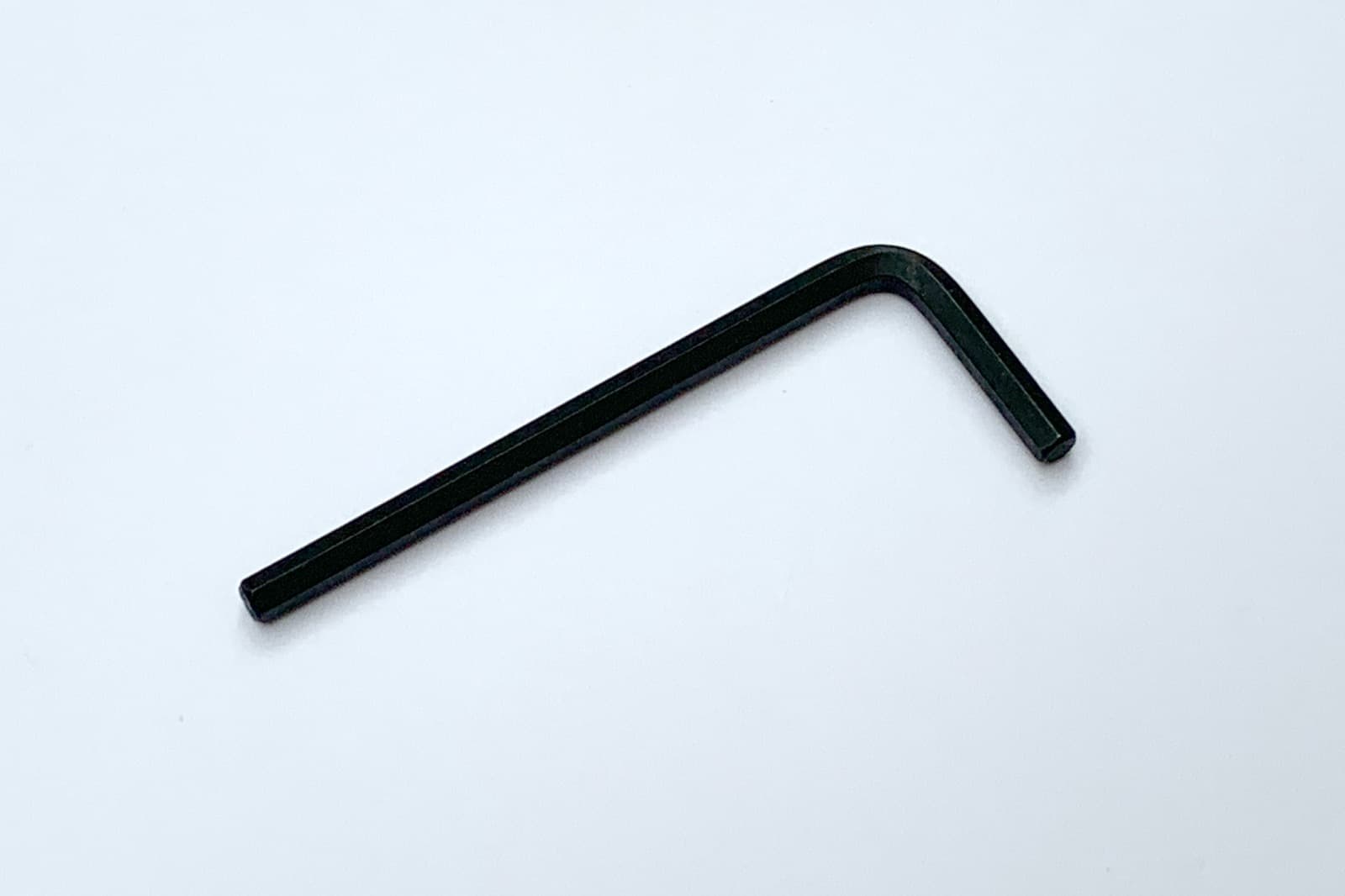 アイアンハンガーパイプ 水平パイプ L500 ホワイト PS-HB008-22-G141 L型六角レンチが1注文につき1つ付属します