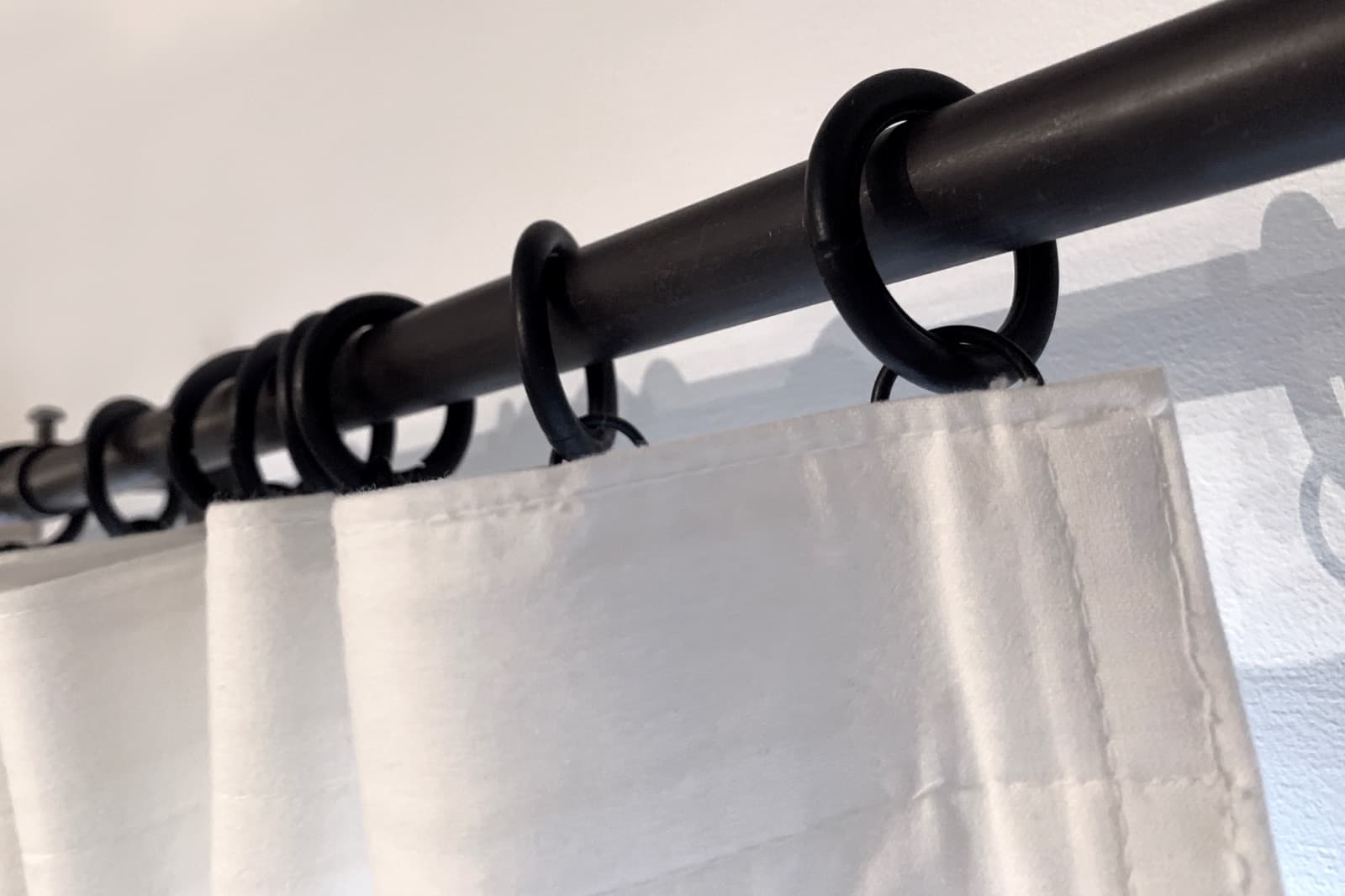 アイアンカーテンレール リングランナー DW-CB007-04-G141 大きすぎず小さすぎない径